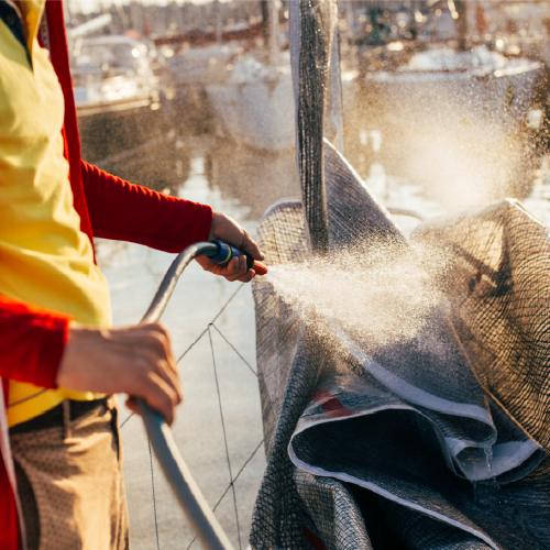 <Reinheit in jedem Raum – Professionelle Sauberkeit für Ihr Business / KK-Gebäudereinigung